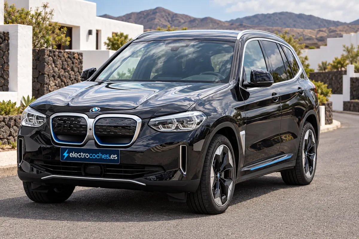 BMW iX3 · foto ilustrativa en Canarias